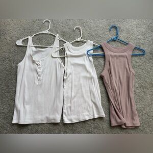 Women’s tank tops